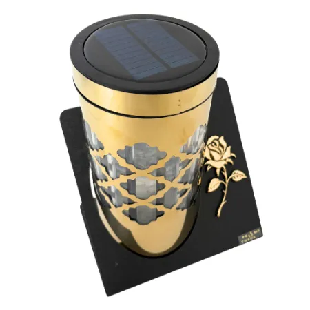 2379-znicz solarny złoty z różą prawy bok 1 sztuka