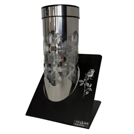 2379-znicz solarny srebrny z różą 1 sztuka