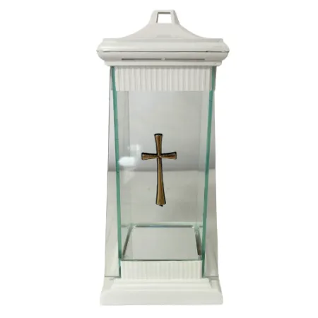 2166-znicz kapliczka biała ze złotym krzyżem przód 1 sztuka